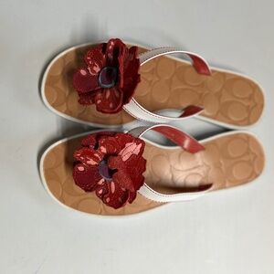 Coach Larisa Calf White Sandal, size 7.0 M